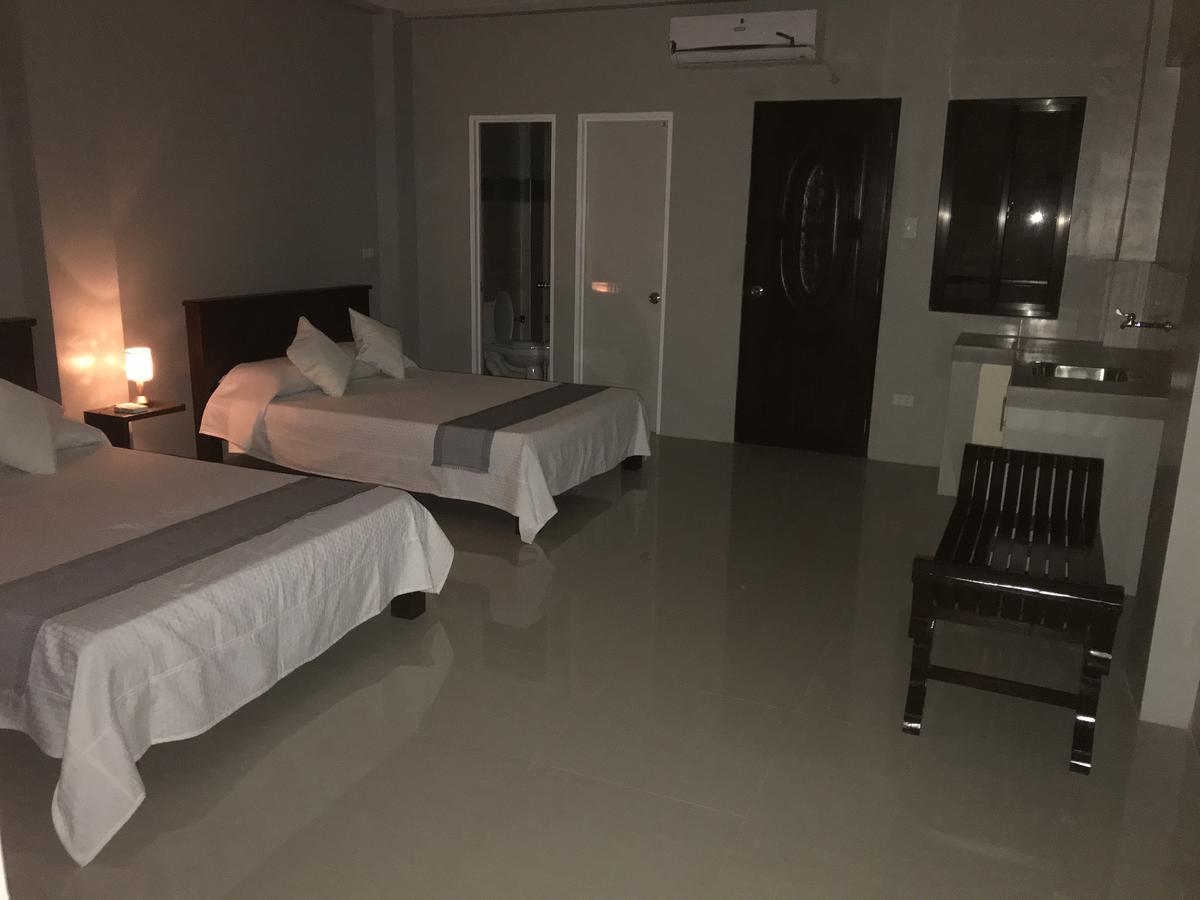 Reddoorz El Senor Jesus Apartelle Vigan Ilocos Ξενοδοχείο Εξωτερικό φωτογραφία