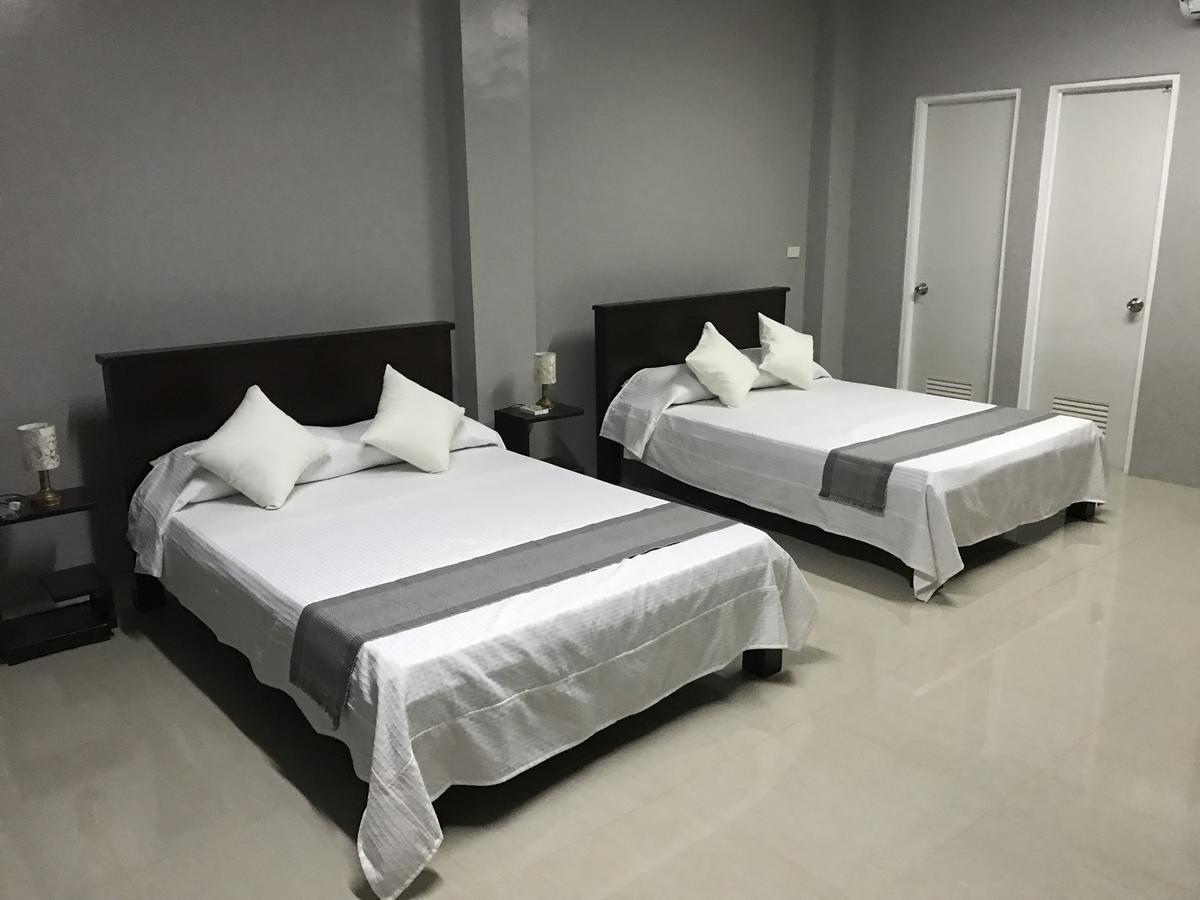 Reddoorz El Senor Jesus Apartelle Vigan Ilocos Ξενοδοχείο Εξωτερικό φωτογραφία